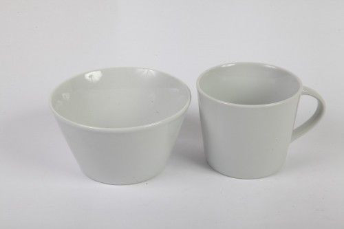 Fehér porcelán bögre 4dl, egyenes falú jumbo