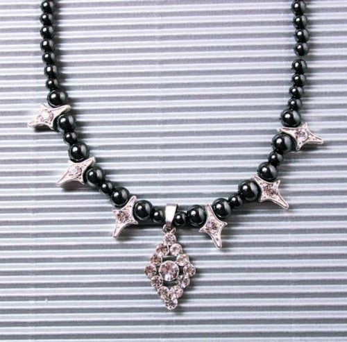 Strasszos fémöntvény szem 1cm kristály, 4db/cs