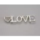 Feliratos díszek, love