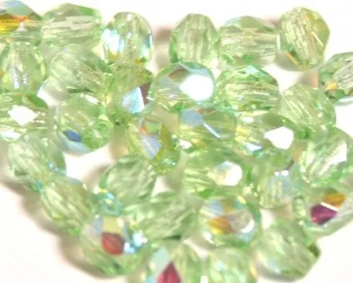 FAZETTÁZOTT ÜVEGGYÖNGY 4MM-ES - V.ZÖLD