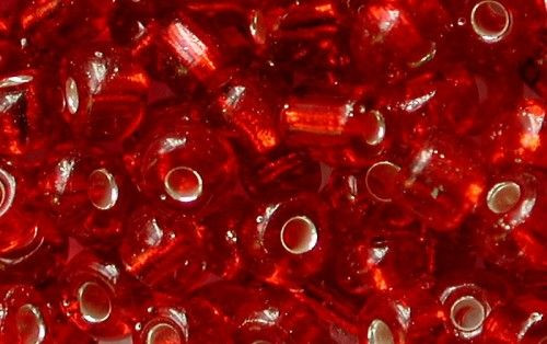 Kásagyöngy EK 4mm piros 15g/cs