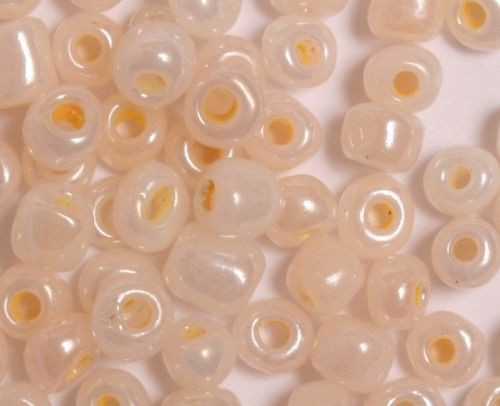 Kásagyöngy CEYLONI 4mm sárga 15g/cs