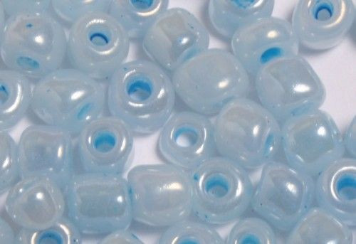 Kásagyöngy CEYLONI 4mm vilkék 15g/cs