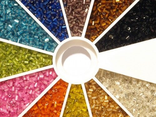 Szalmagyöngy készlet, vágott 2mm 11x15g