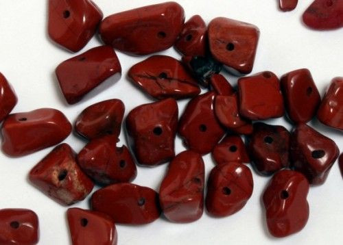 Ásványgyöngy vörös jáspis