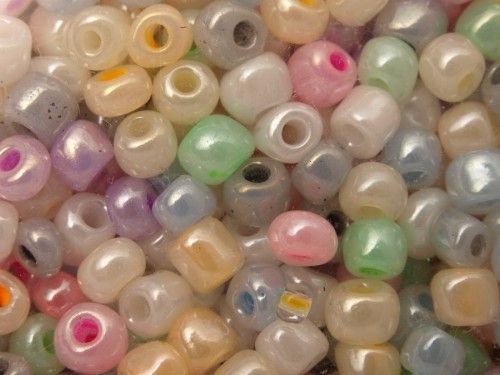 Kásagyöngy, Ceyloni vegyes 4mm 250 g/doboz