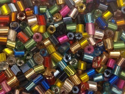 Szalmagyöngy, vágott szélű vegyes 2mm 250 g/doboz