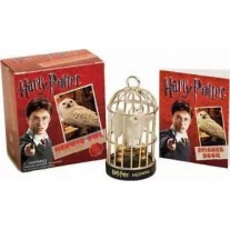 Harry Potter: Hedwig Owl Kit and Sticker Book